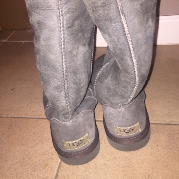 Women's UGG boots, size 6