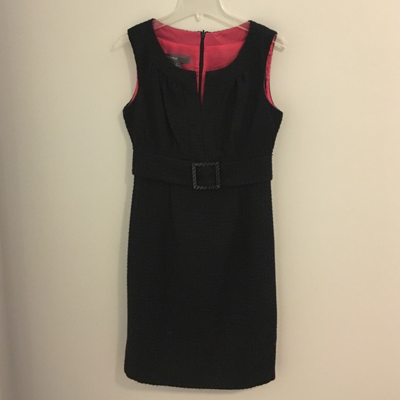 Gorgeous Black Shimmer Knee-length Dress Size 6