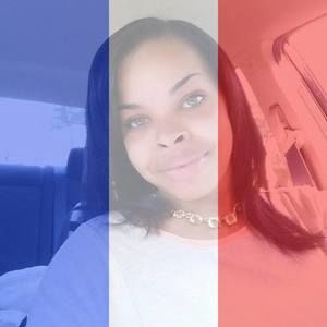 Meet your Posher, Latisha