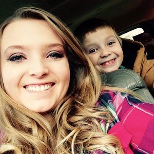 Meet your Posher, Ronni