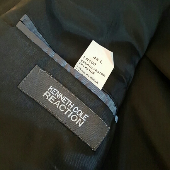 Fitted Black Kenneth Cole Suit