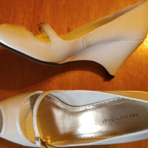 Shoes - Picture 1 of 2