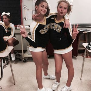 Meet your Posher, Julia