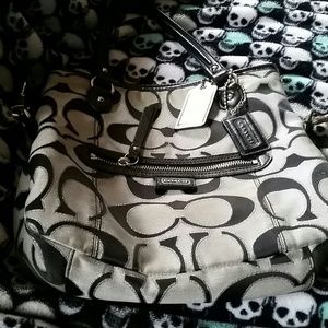"Coach" purse