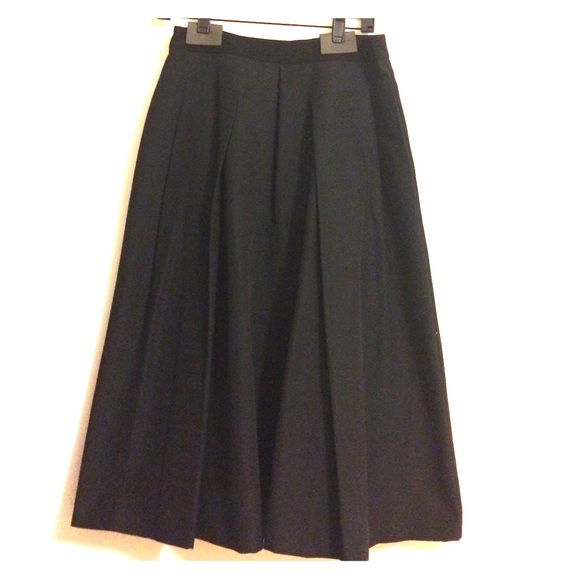 Rebecca Taylor full black skirt