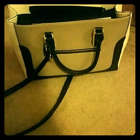 Structured Purse