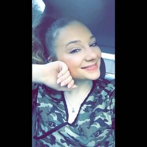 Meet your Posher, Kiara