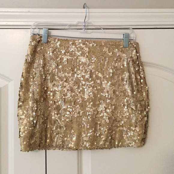gold dress shawl Champagne Chiffon Cape Wedding Shawl Hooded Wrap DJ140 – TANYA BRIDAL main image 0