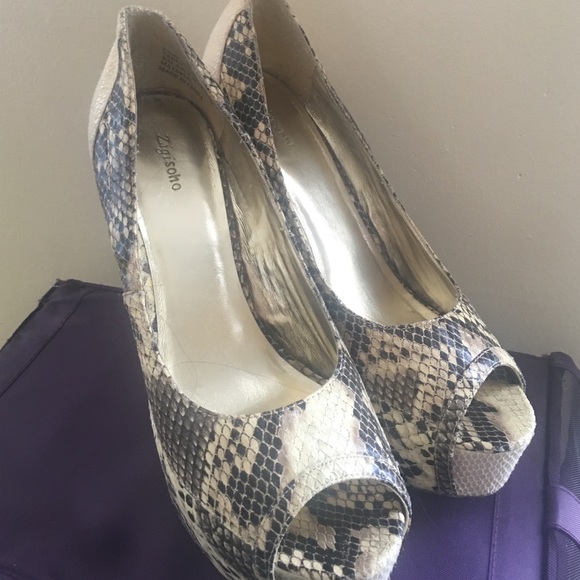 Snake, Heels and Roll
