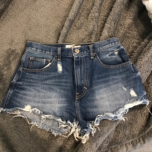 High waisted Hollister shorts