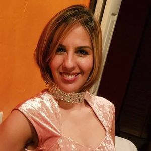 Meet your Posher, Beatriz