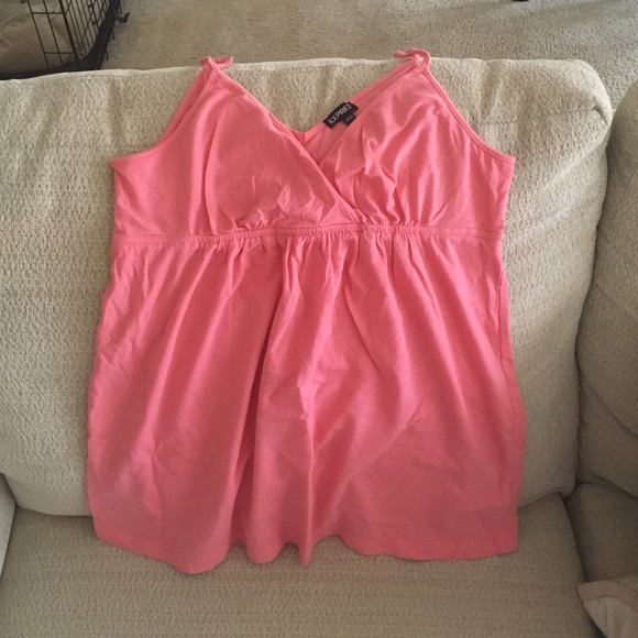 EXPRESS top