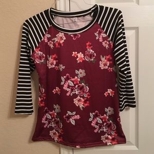 Floral and striped 3/4 sleeve shirt