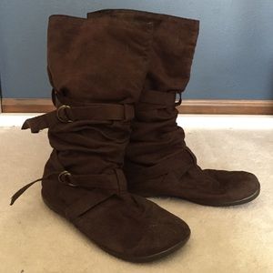 Brown knee-high boots with buckle details. Sz. 10