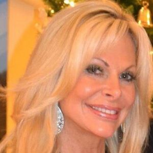 Meet your Posher, Joyce