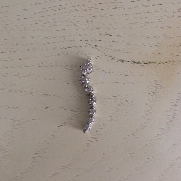 Journey necklace pendant