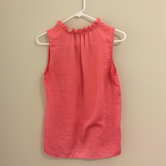 LOFT Sleeveless Blouse Pink Size Small - Picture 3 of 3