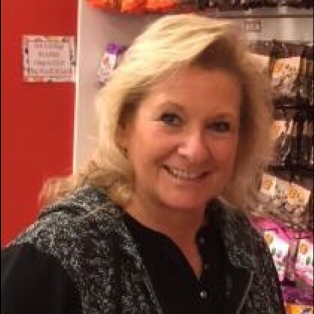 Meet your Posher, Kim