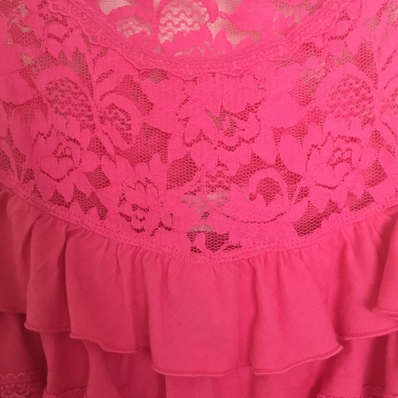 Abercrombie Pink Ruffle Tank - Picture 3 of 4