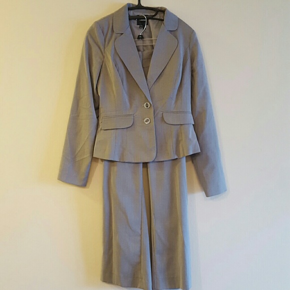 Suit Blazer -like new!