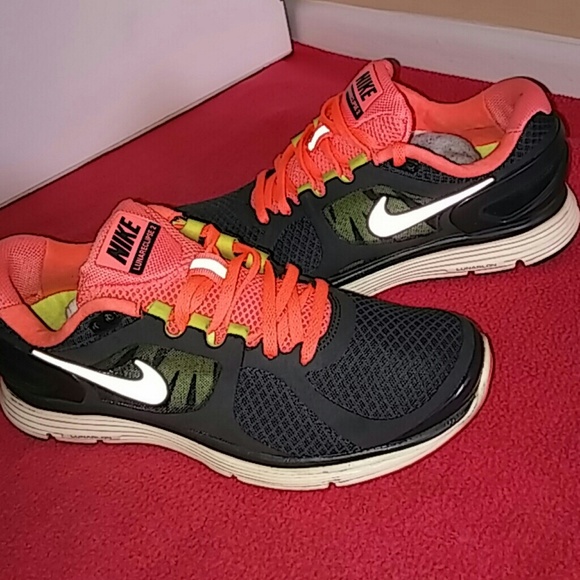 Nike Shoes - Nike LunarEclipse 2..SIZE 9MEN & 11 or 10.5 WOM