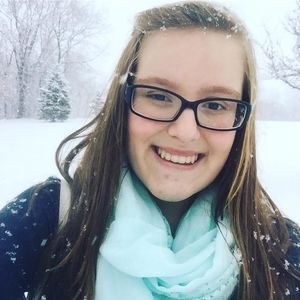 Meet your Posher, Macy