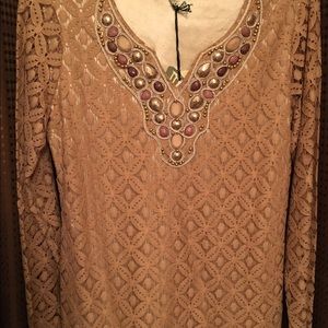 Beautiful beaded lace top Size M