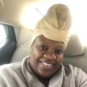 Meet your Posher, Stacey