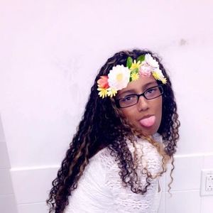 Meet your Posher, Taisha