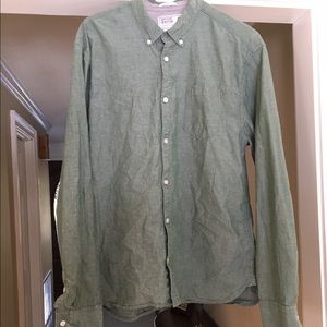 Artistry in Motion Green Button Down