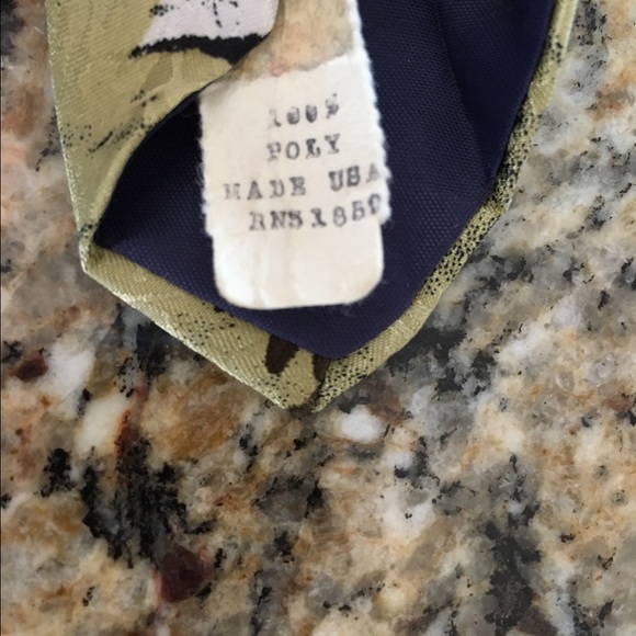 Tie - Picture 3 of 3