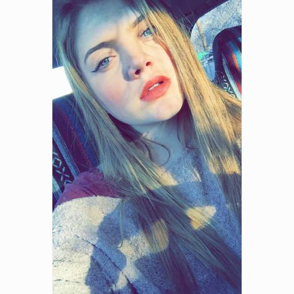 Meet your Posher, Megan