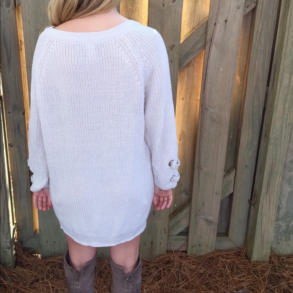 Lace up sweater tunic - Picture 2 of 2