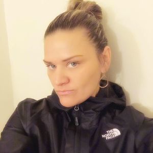 Meet your Posher, Mandy