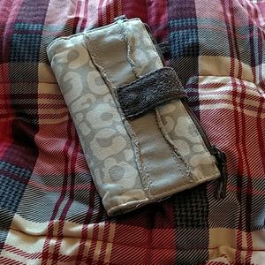 Thirty one wallet