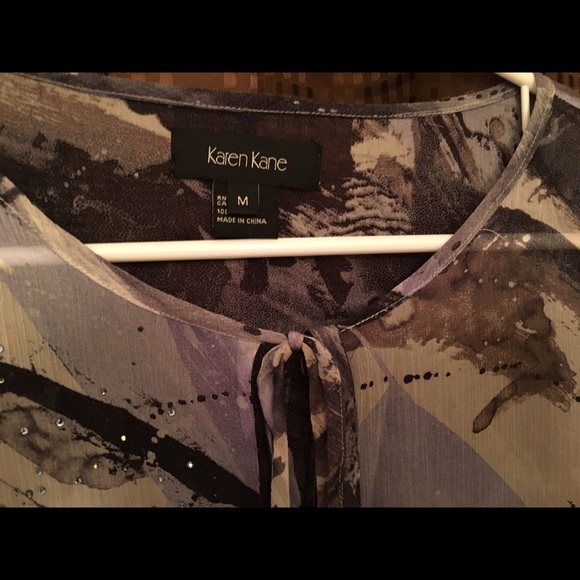 Sheer 100% silk Karen Kane top Size M - Picture 2 of 4