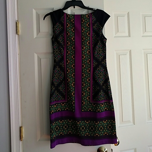 Dress - Picture 2 of 2
