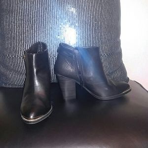 Rock and republic booties