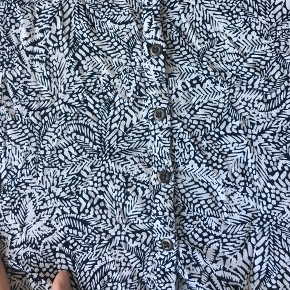 Skirt - Picture 2 of 3