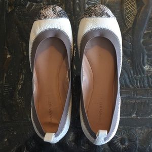Banana republic snakeskin flats