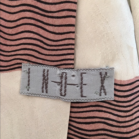 Tie - Picture 4 of 4