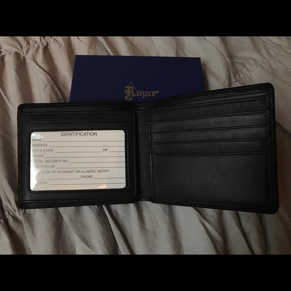Royce Wallet - Picture 2 of 4