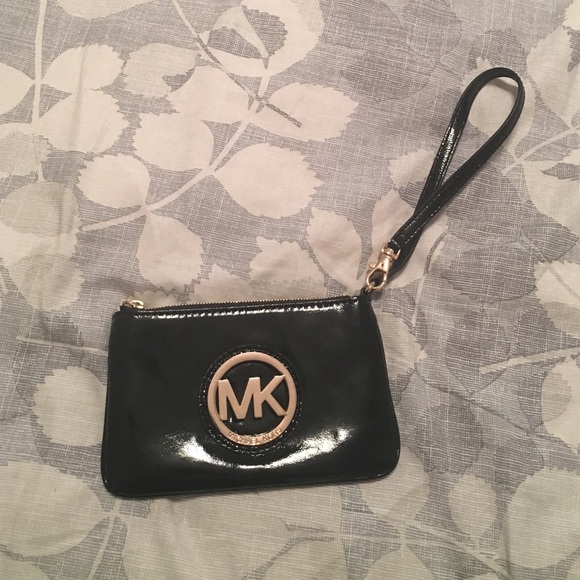 Michael Kors wristlet