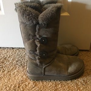 UGG tall bailey button