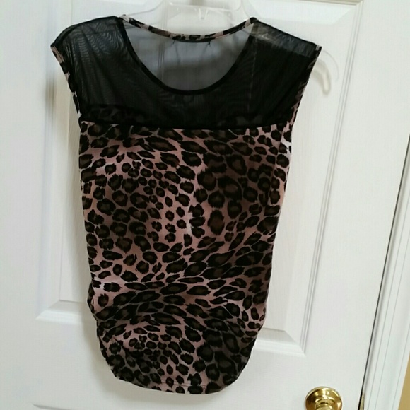 ANIMAL PRINT 🐆 TOP - Picture 3 of 4