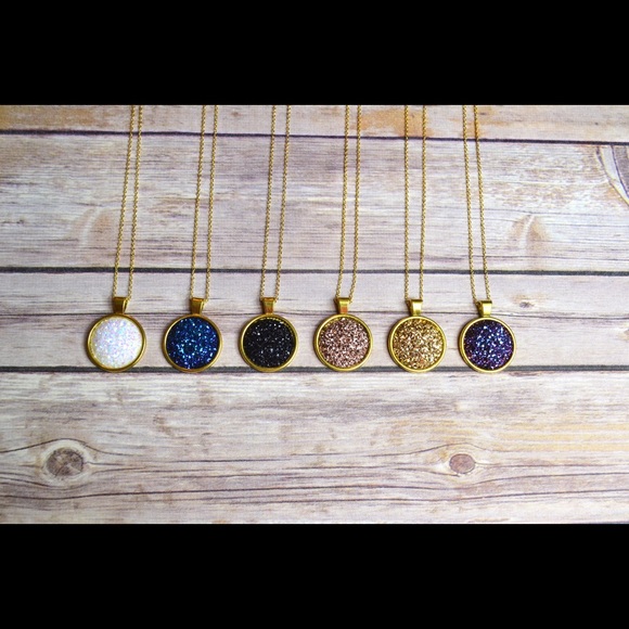 SOLD OUT! Black Druzy Pendant Necklace - Picture 3 of 4
