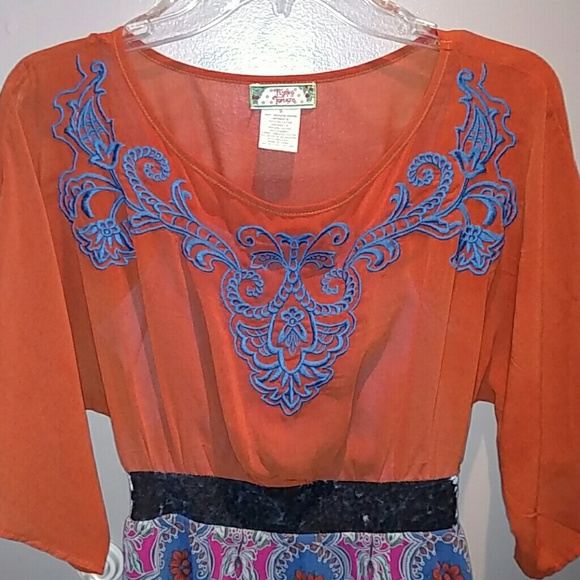 Dress - Picture 3 of 4