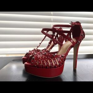 Studded red heels Gianni bini