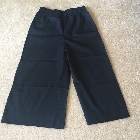 Dark blue pants