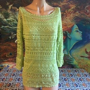 Crochet Top in Green.